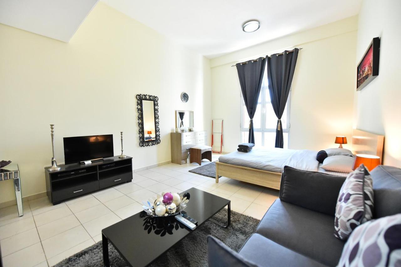 Luxury Escapes - Spacious Fully Furnished Studio Apt - Next To Metro, 5 Mins From Mall - Med46 Dubai Exterior foto
